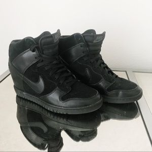Nike Dunk Sky Hi all black